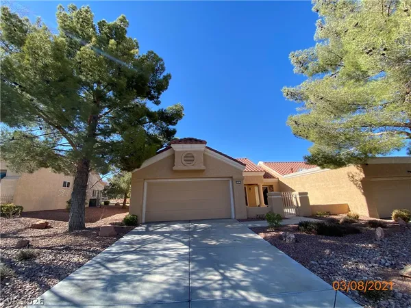 $2,200 | 2501 Showcase Drive, Las Vegas, NV 89134