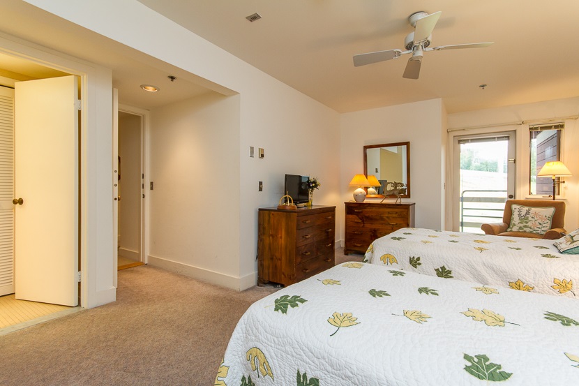 790 Stratton Mountain Road, Unit 3630 Bondville, VT 05340 - Photo 21 of 34