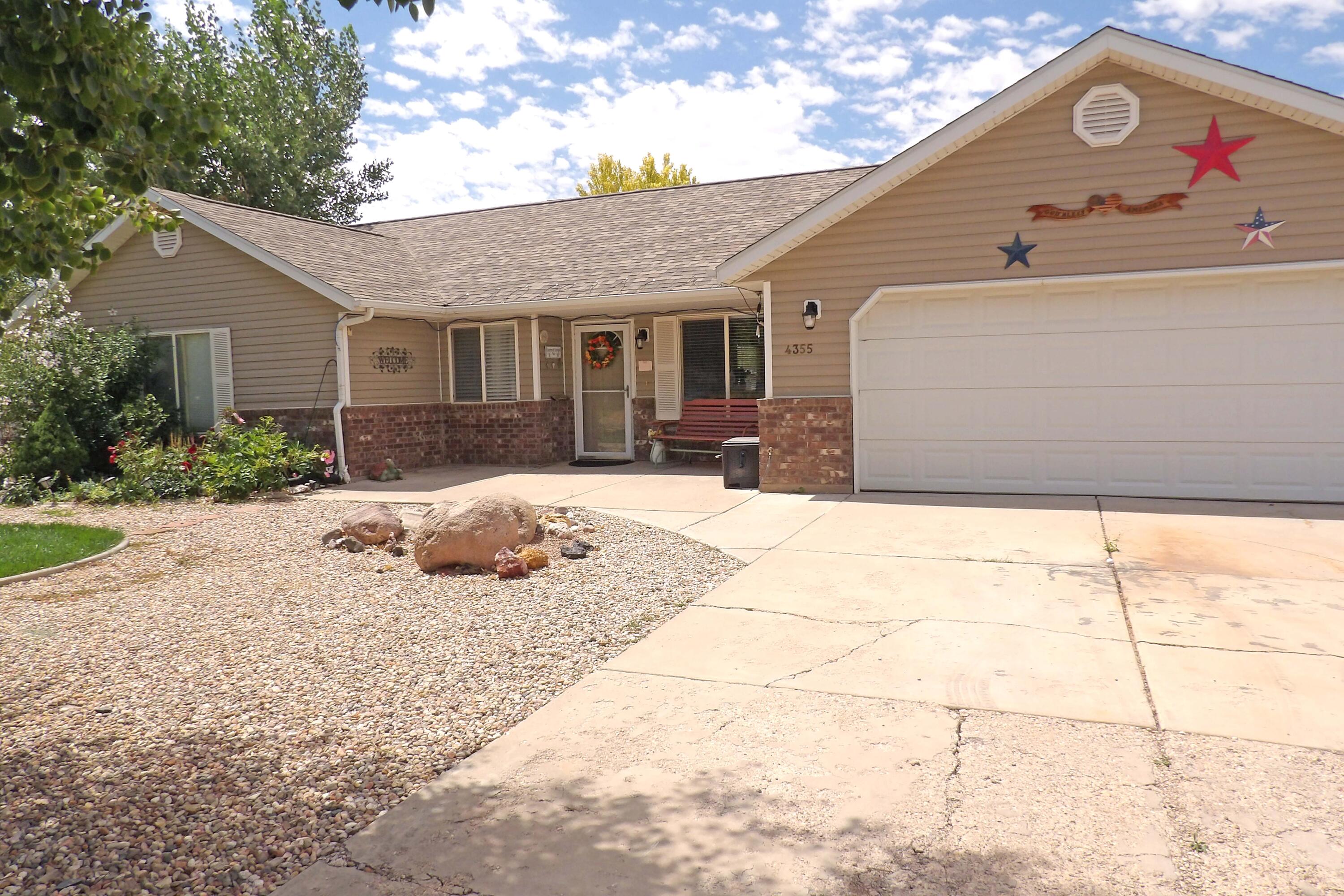 4355 Maple Lane Enoch, UT 84721 - Photo 1 of 1 Exterior