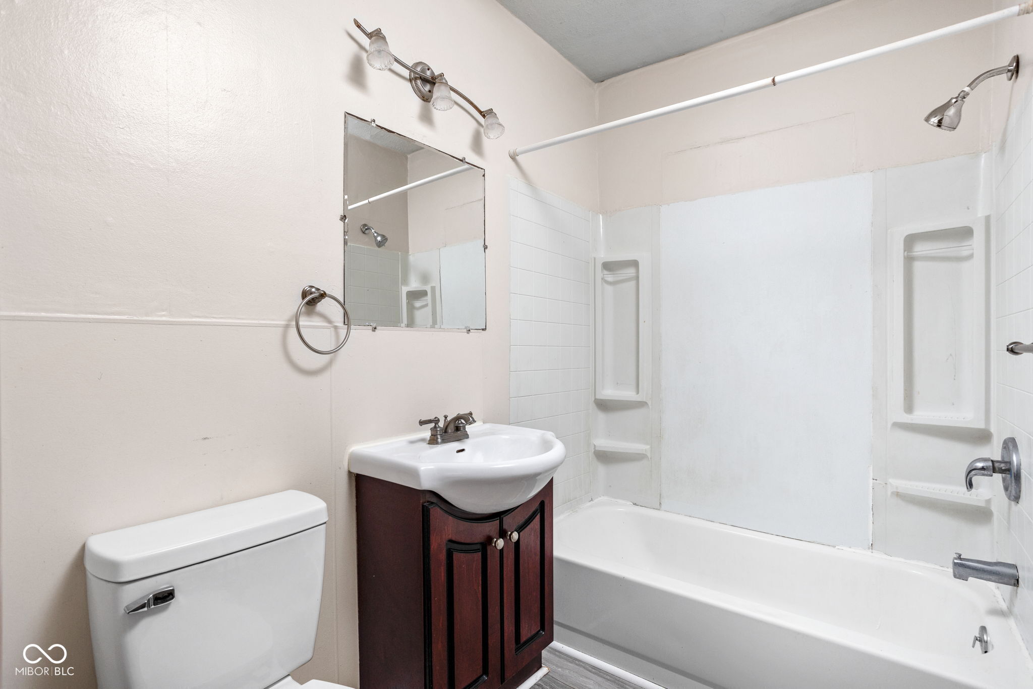 2730 Barth Avenue Indianapolis, IN 46203 - Photo 17 of 27 Gallery Image 17