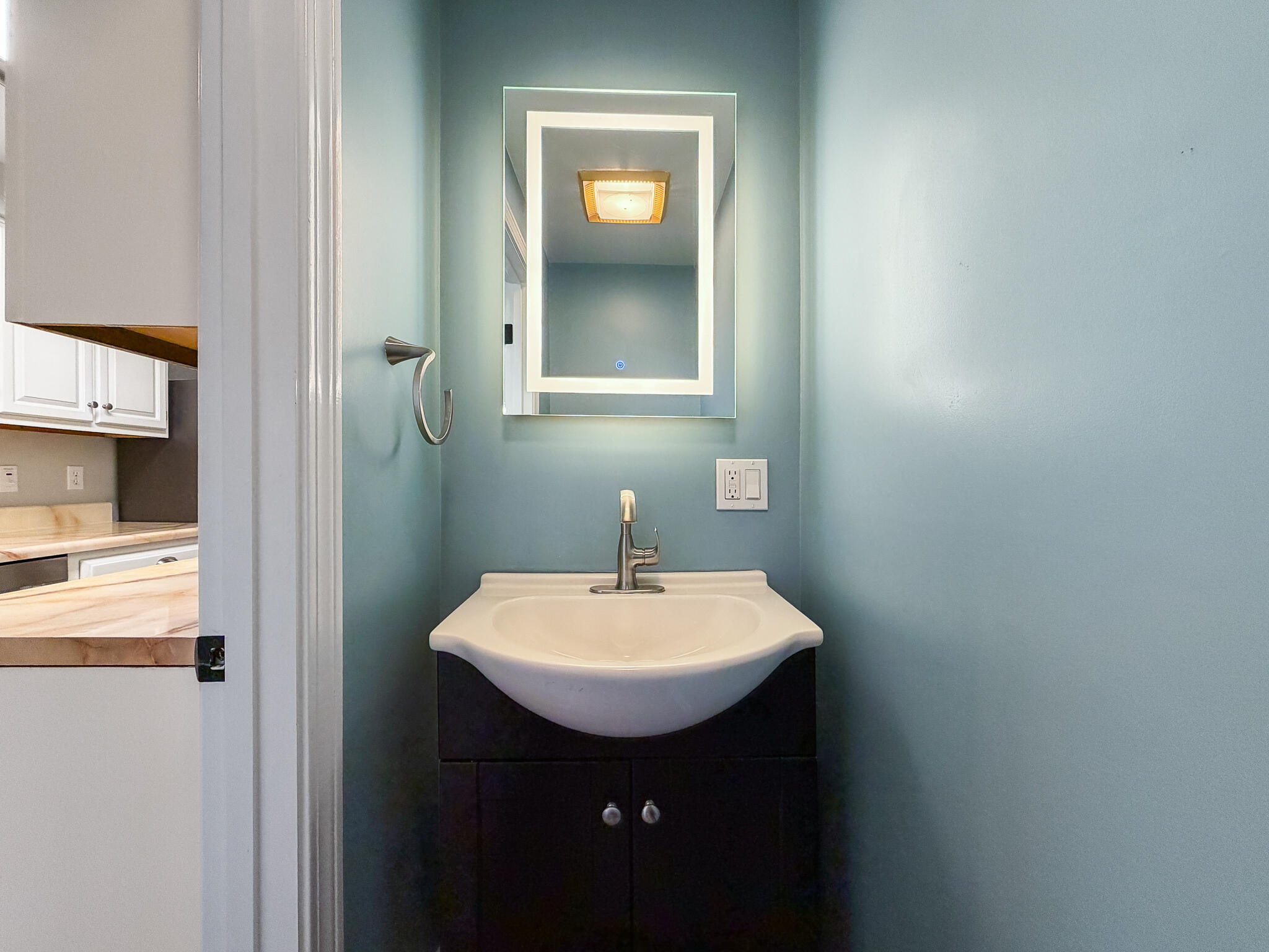 14 Maple Street Ogunquit, ME 03907 - Photo 16 of 34 14 Maple Street-01