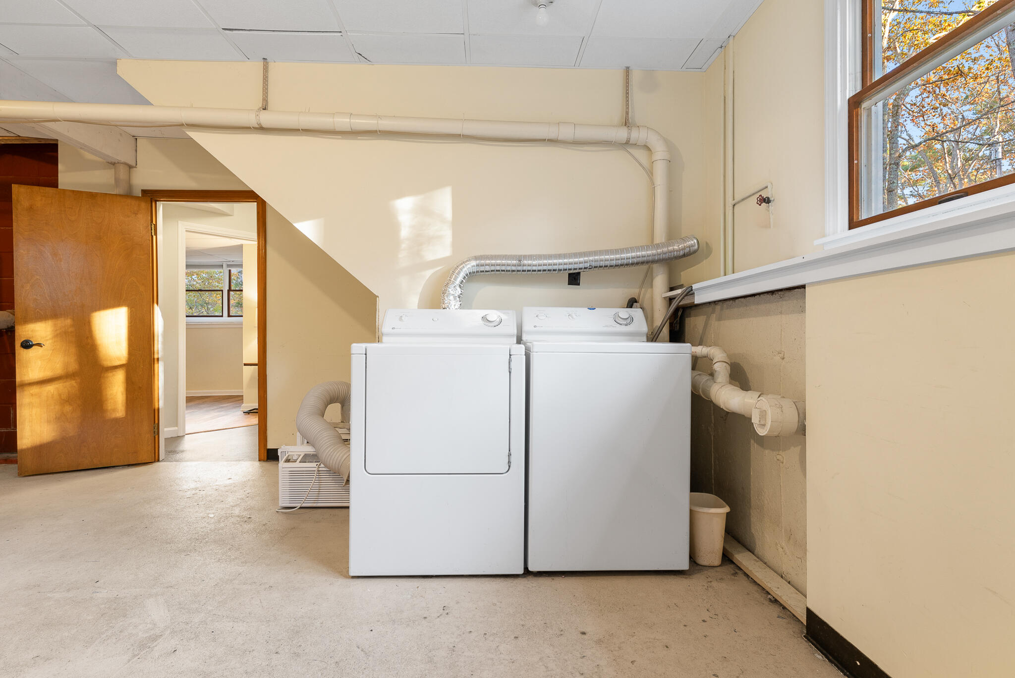 14 Maple Street Ogunquit, ME 03907 - Photo 23 of 34 14 Maple Street-35