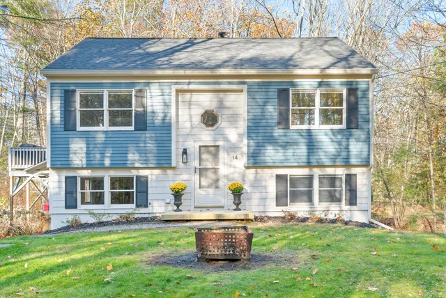 $749,000 | 14 Maple Street, Ogunquit, ME 03907