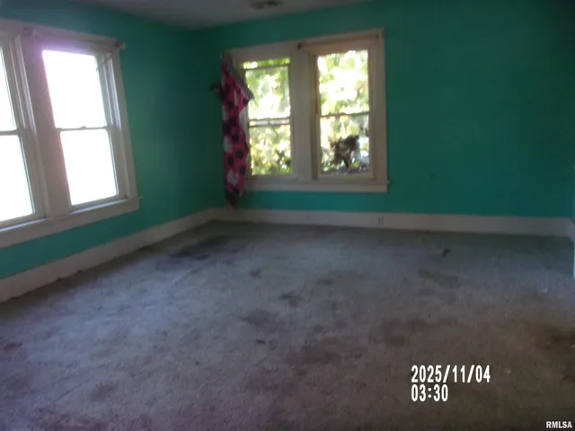 $29,900 | 317 West Adams Street, Pittsfield, IL 62363