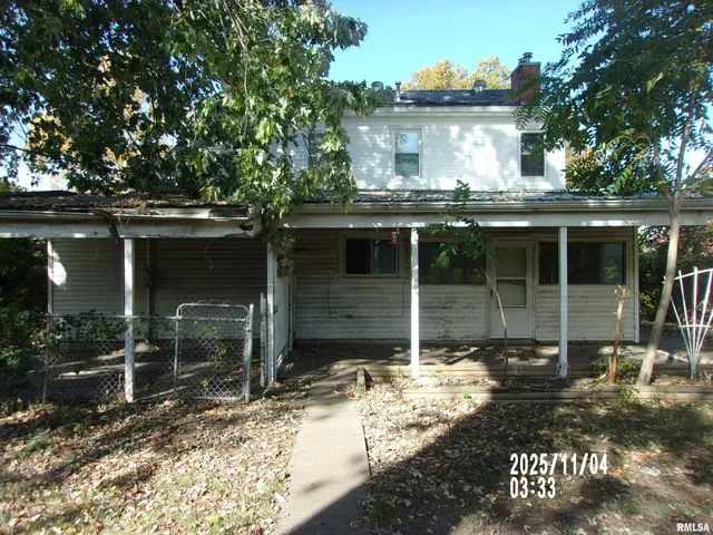 $29,900 | 317 West Adams Street, Pittsfield, IL 62363