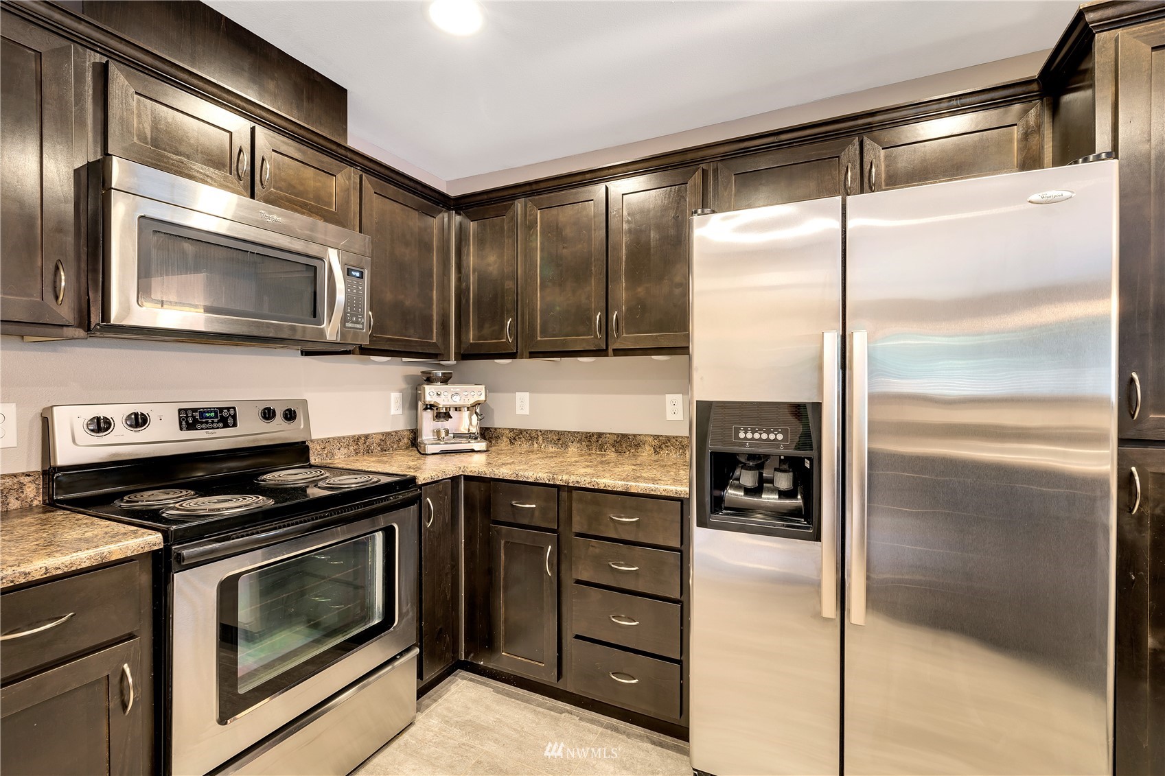 1900 Weaver Road, Unit P202 Snohomish, WA 98290 - Photo 7 of 13 Gallery Image 7