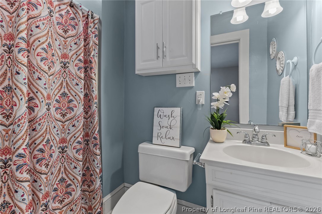1326 Fort Bragg Road Fayetteville, NC 28305 - Photo 13 of 50 On suite bath