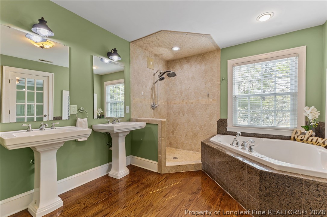 1326 Fort Bragg Road Fayetteville, NC 28305 - Photo 29 of 50 Owners Bath
