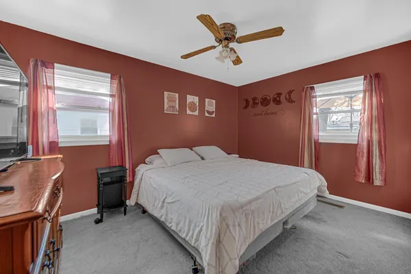 $183,900 | 7208 Ohio Avenue, Hammond, IN 46323