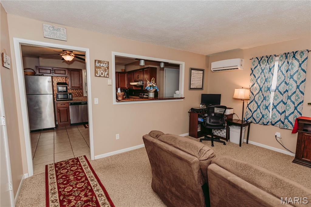 12561 Carroll Drive Rolla, MO 65401 - Photo 9 of 47