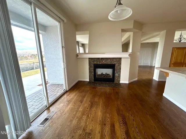 $2,995 | 3084 10 Mile Drive, Sparks, NV 89436