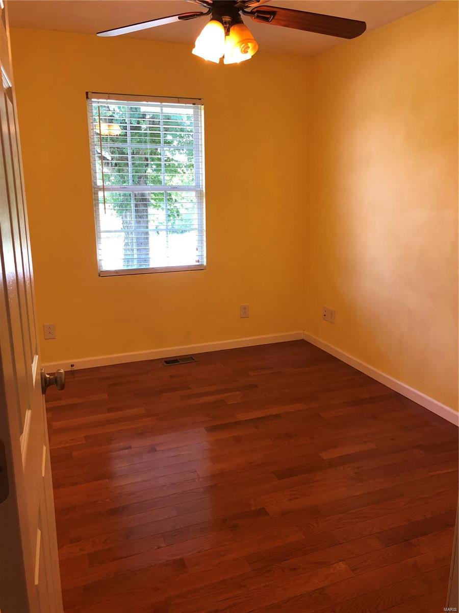 631 Palestine Road Chester, IL 62233 - Photo 10 of 12