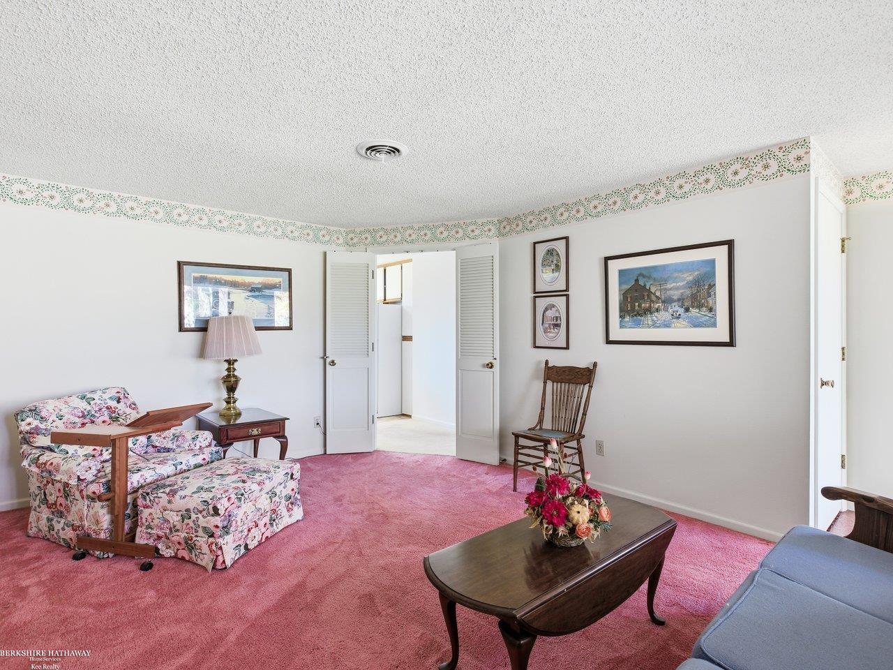 5541 Vincent Road North Street, MI 48049 - Photo 9 of 43 50193556-927e15d3-a94e-4a86-8c99-82c3ed96dbaf.JPG