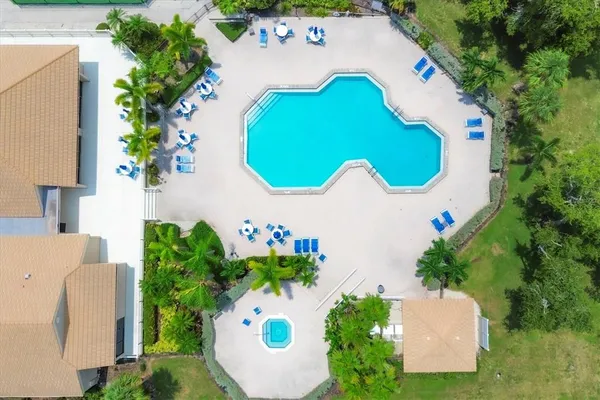 $595,000 | 175 Inlets Boulevard, Unit 175, Nokomis, FL 34275