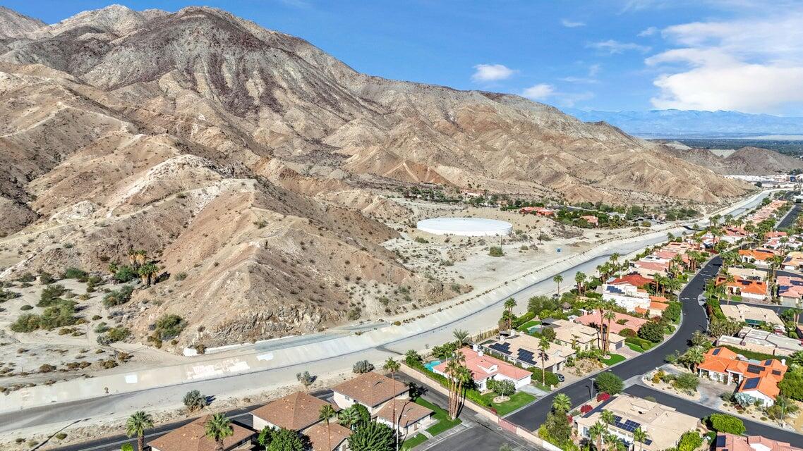 72682 Thrush Road, Unit 1 Palm Desert, CA 92260 - Photo 9 of 40 a view of mountains
