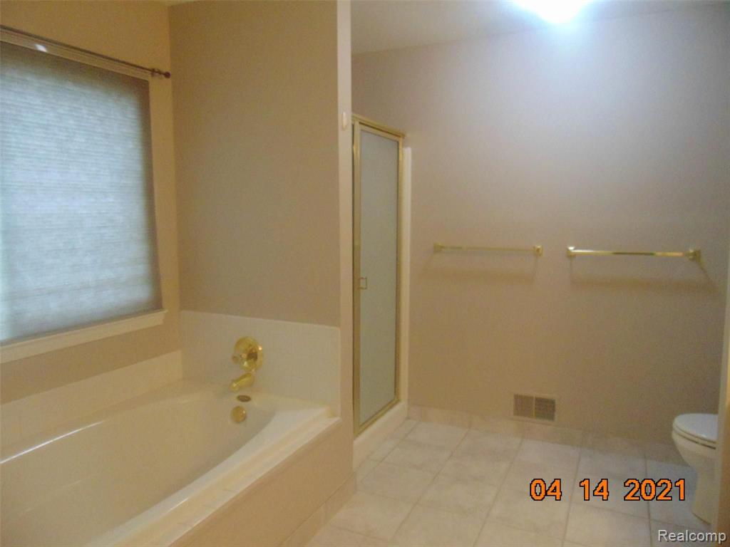 3639 Briarbrooke Lane Rochester, MI 48306 - Photo 14 of 25