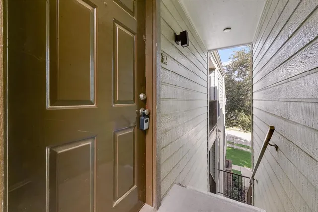 $150,000 | 3101 Sondra Drive, Unit 302, Fort Worth, TX 76107