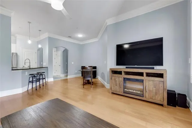 $320,000 | 3621 Vinings Slope Southeast, Unit 3311, Atlanta, GA 30339