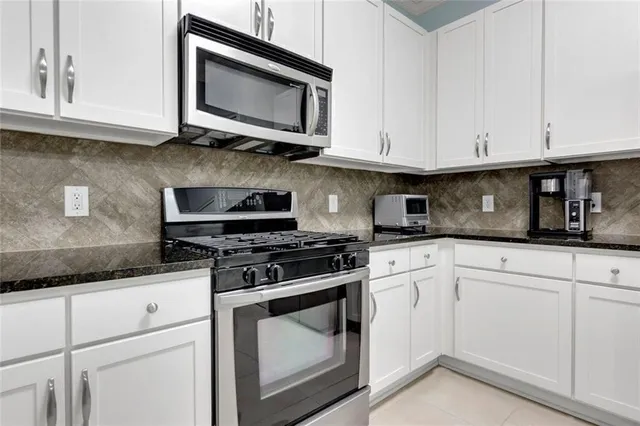 $320,000 | 3621 Vinings Slope Southeast, Unit 3311, Atlanta, GA 30339