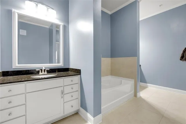 $320,000 | 3621 Vinings Slope Southeast, Unit 3311, Atlanta, GA 30339