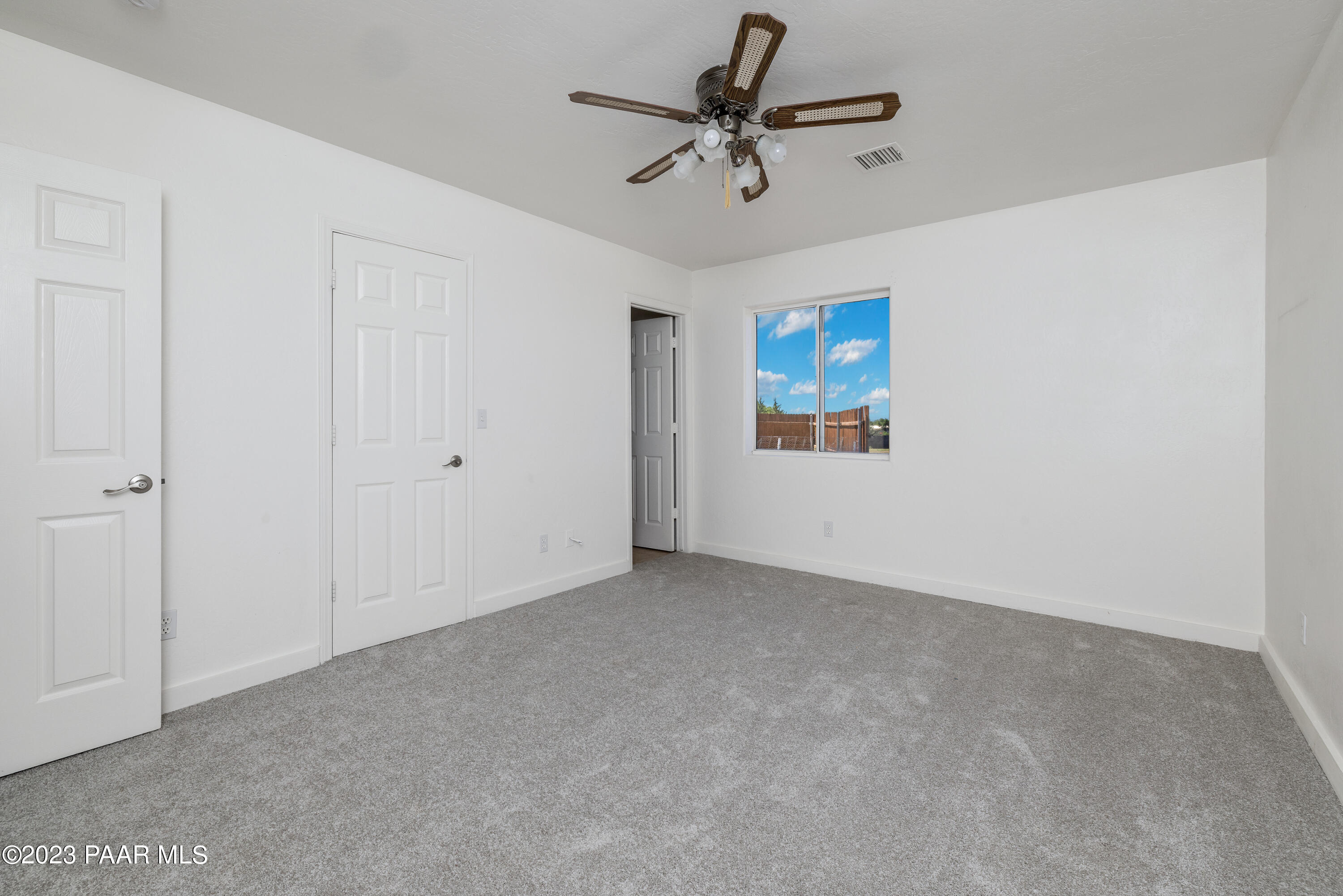 815 West Ahonen Road, Unit 4 Paulden, AZ 86334 - Photo 10 of 27 a view of an empty room