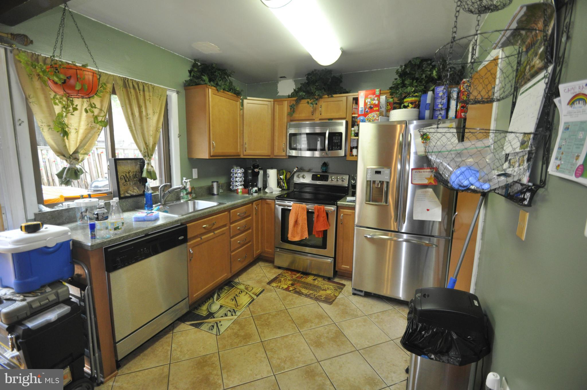 9109 Centerway Road Gaithersburg, MD 20879 - Photo 3 of 7 Kitchen