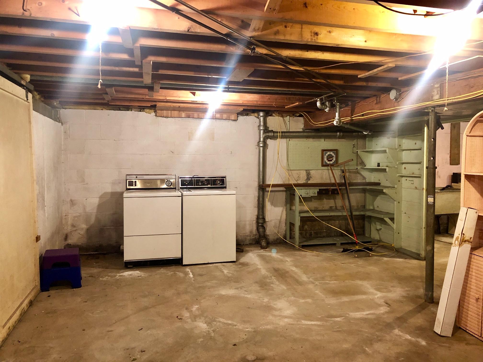 68 Lee Road Lincoln, ME 04457 - Photo 29 of 37 Basement