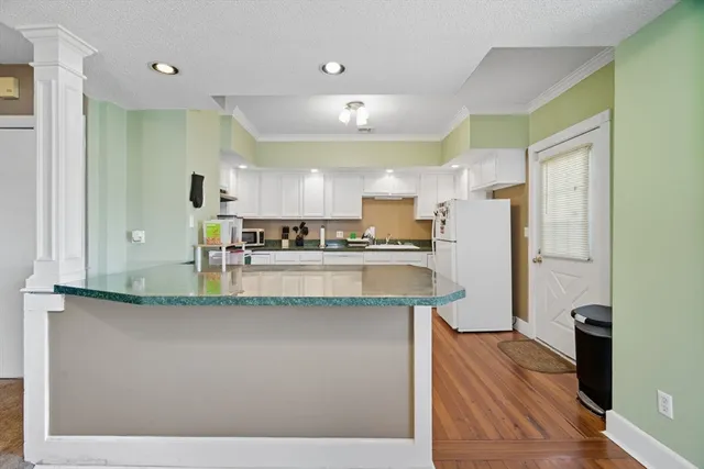 $399,900 | 278 Elm Street, West Springfield, MA 01089