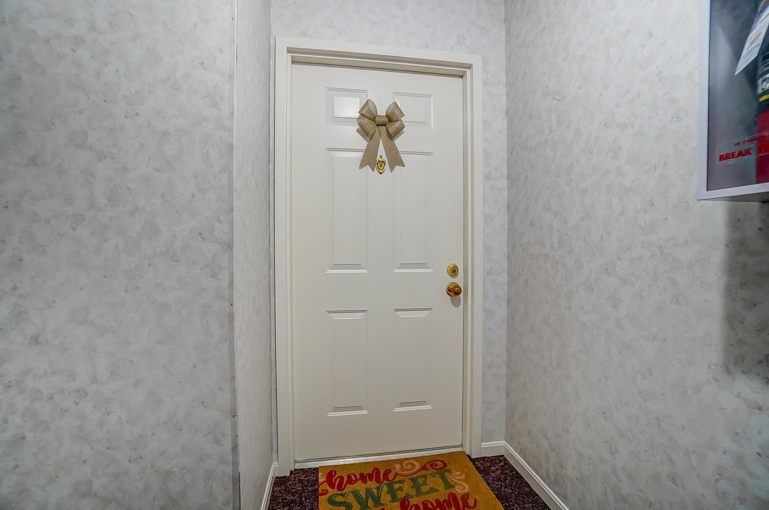 7394 Ridgepoint Drive, Unit 10 Cincinnati, OH 45230 - Photo 4 of 50