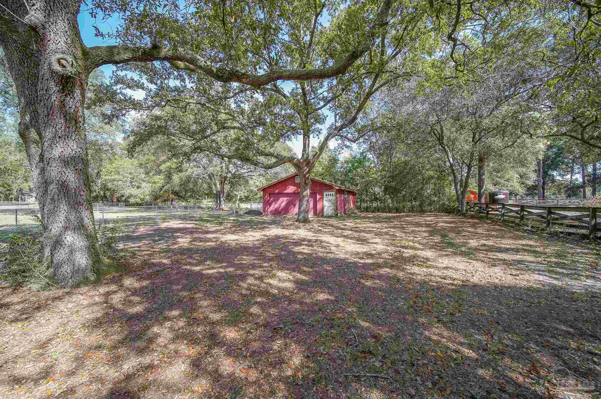 5772 Windham Road Milton, FL 32570 - Photo 2 of 20