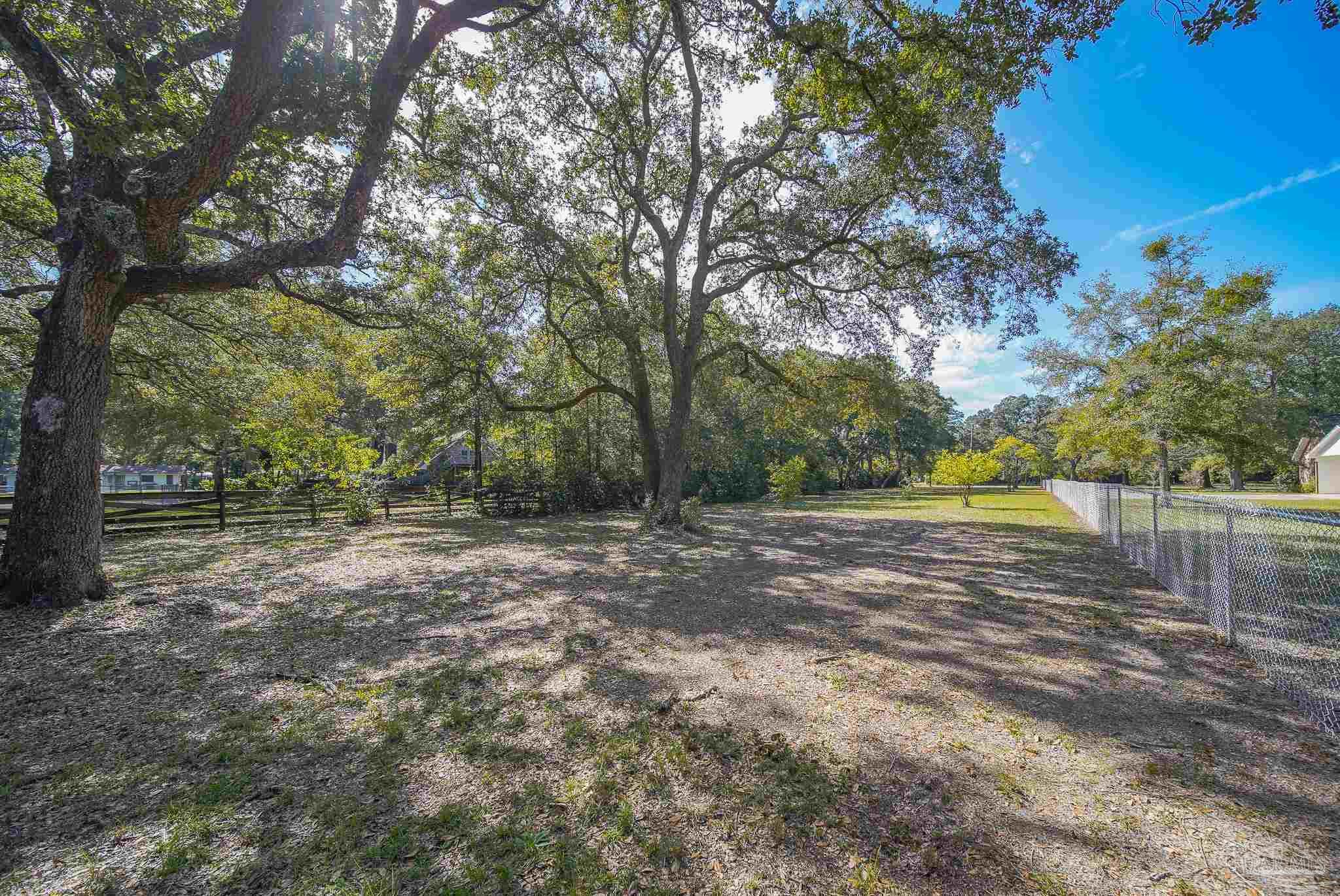 5772 Windham Road Milton, FL 32570 - Photo 6 of 20