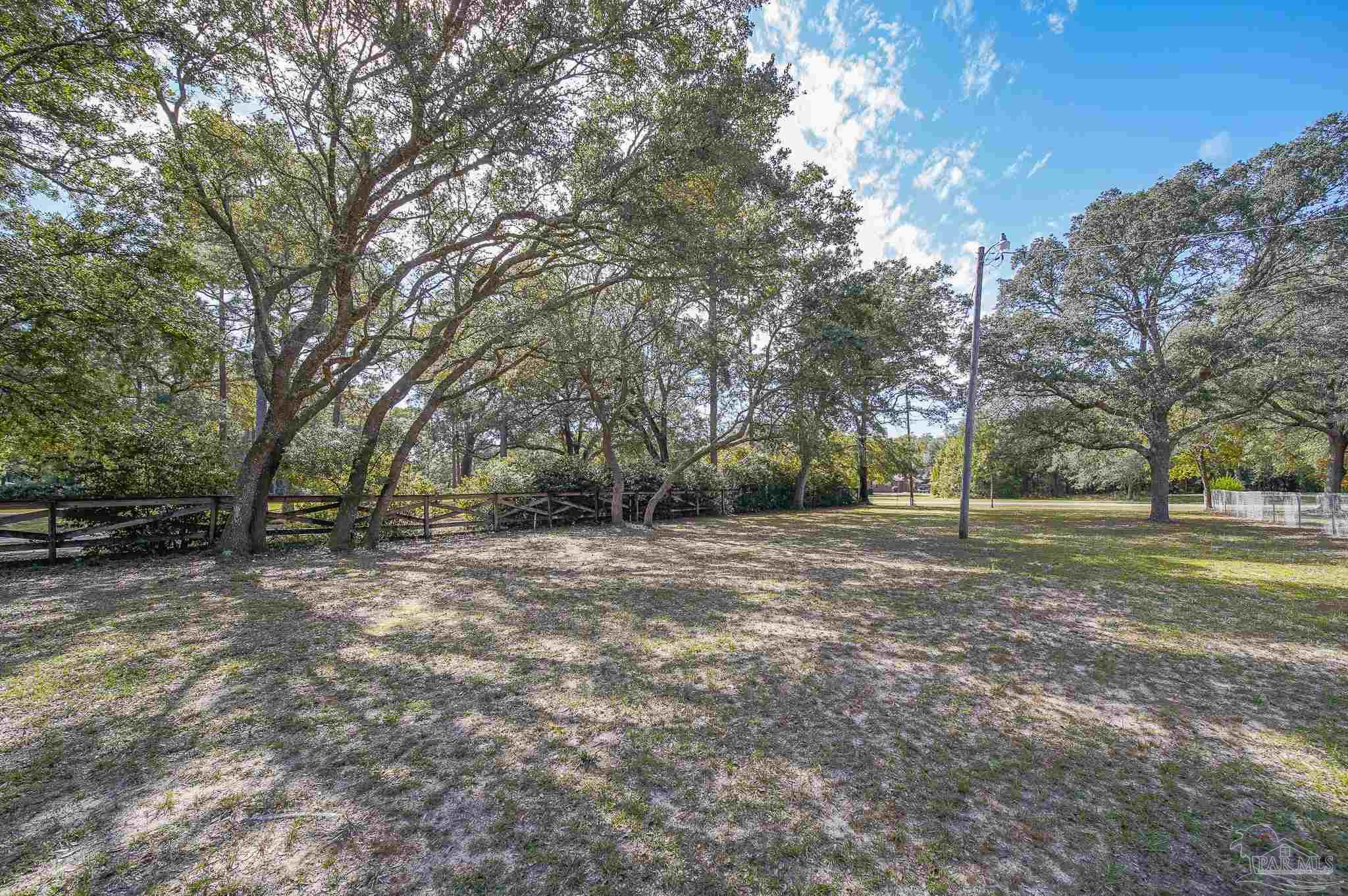 5772 Windham Road Milton, FL 32570 - Photo 8 of 20