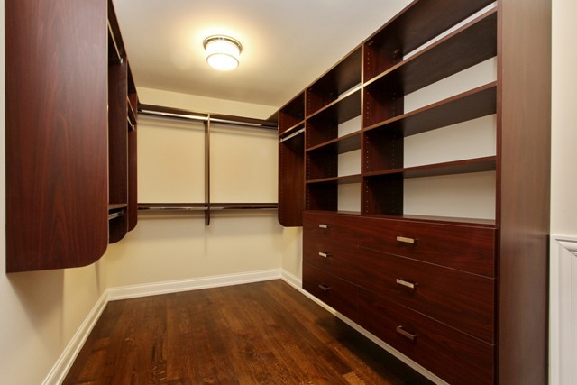 714 Pfingsten Road Northbrook, IL 60062 - Photo 19 of 42