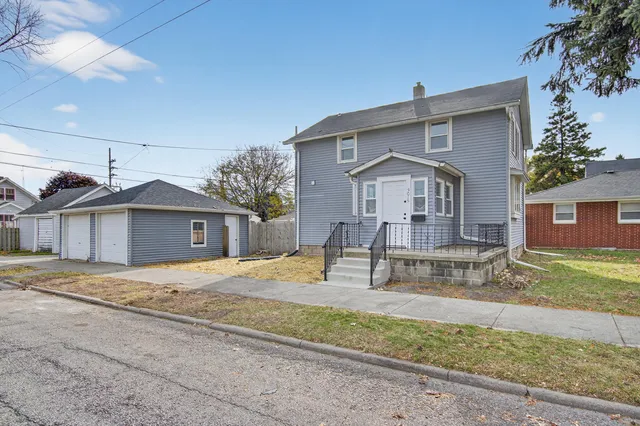 $220,000 | 3015 19th Street, Racine, WI 53403