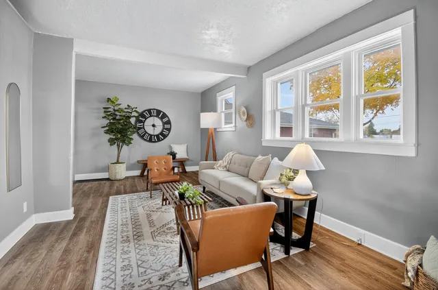 $220,000 | 3015 19th Street, Racine, WI 53403