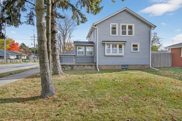 $220,000 | 3015 19th Street, Racine, WI 53403