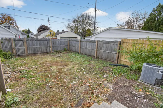 $220,000 | 3015 19th Street, Racine, WI 53403