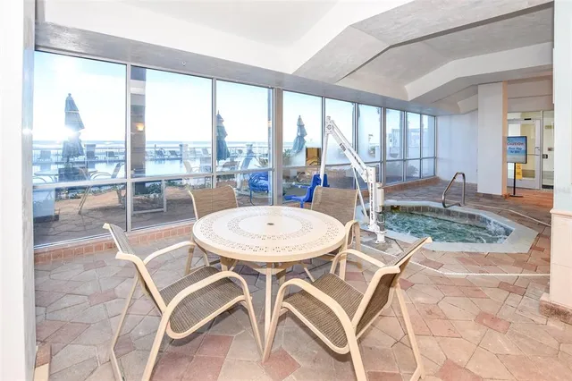 $129,000 | 2700 North Atlantic Avenue, Unit 1006, Daytona Beach, FL 32118