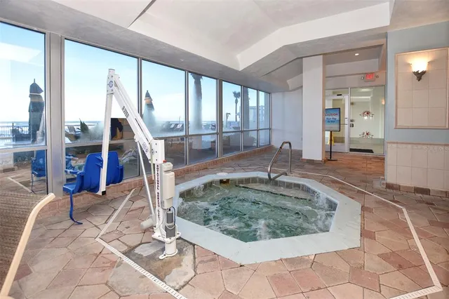 $129,000 | 2700 North Atlantic Avenue, Unit 1006, Daytona Beach, FL 32118