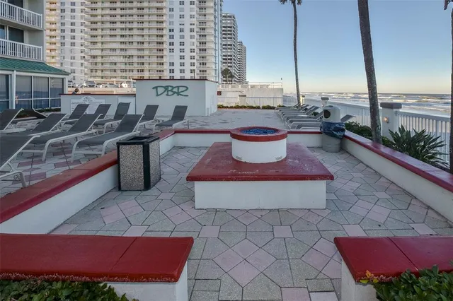 $129,000 | 2700 North Atlantic Avenue, Unit 1006, Daytona Beach, FL 32118