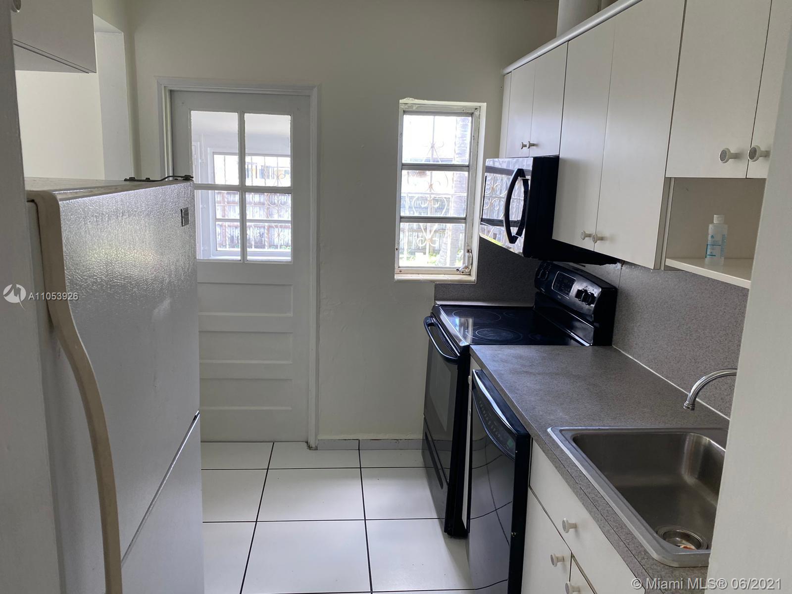 1741 Southwest 75th Avenue Road Miami, FL 33155 - Photo 5 of 13 Gallery Image 5