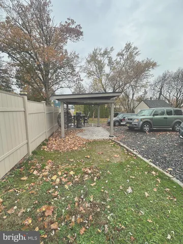 a view of house with a outdoor space