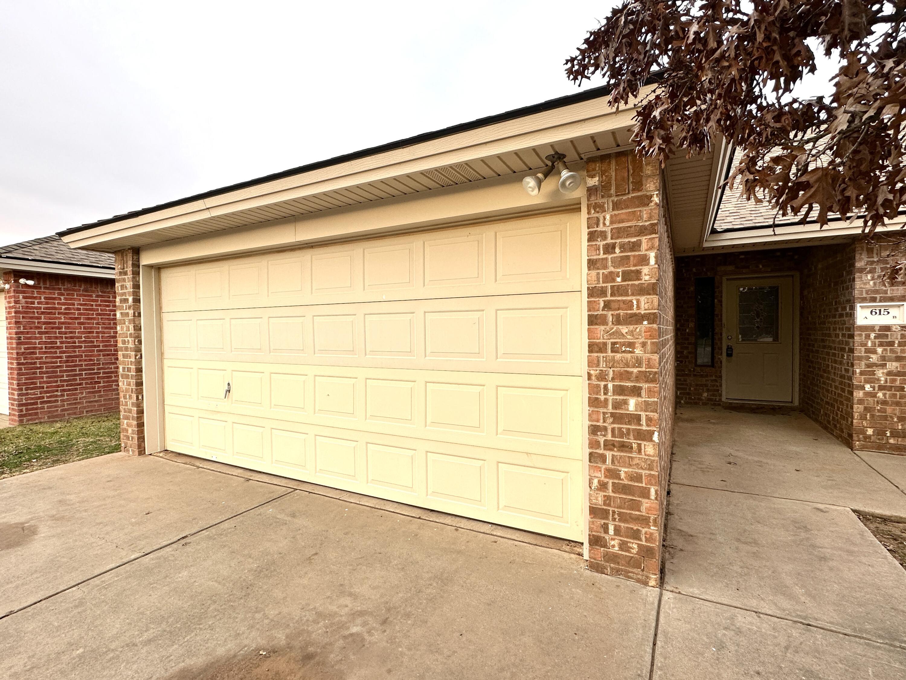 615 North Elkhart Avenue Lubbock, TX 79416 - Photo 2 of 15 a view of a garage
