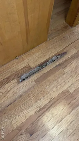 $180,000 | 804 East Dolphin Drive, Highland, IL 62249