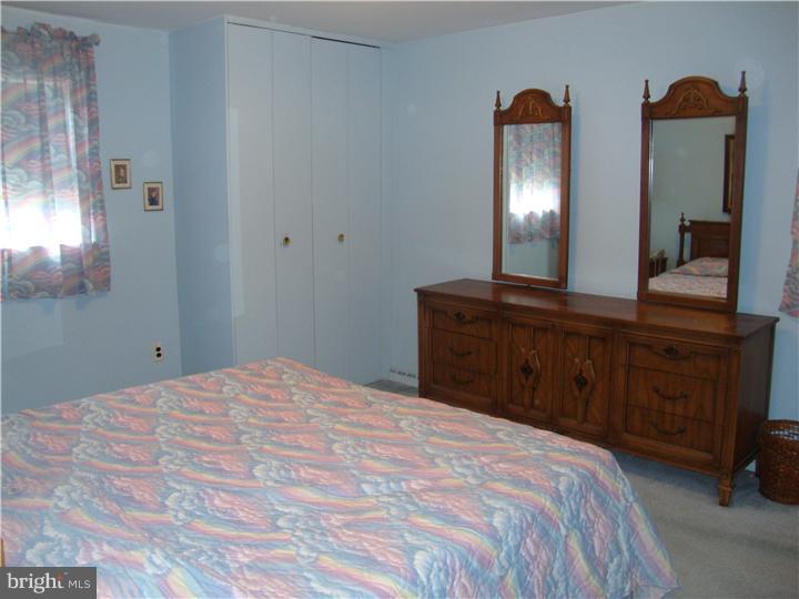 470 Lawrence Road Huntingdon Valley, PA 19006 - Photo 10 of 21 Master Bedroom