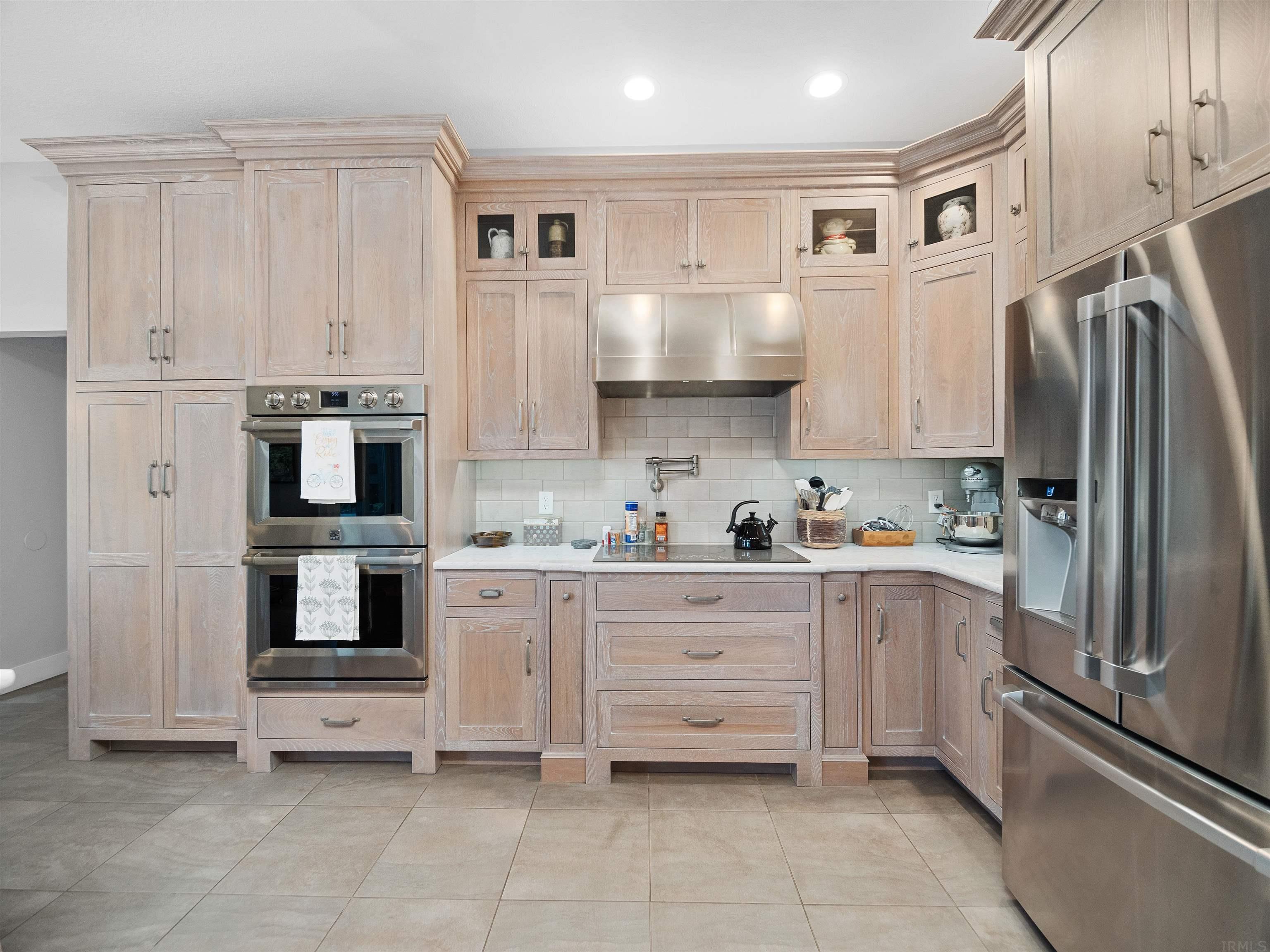 2810 Meadow Streme Fort Wayne, IN 46825 - Photo 17 of 36