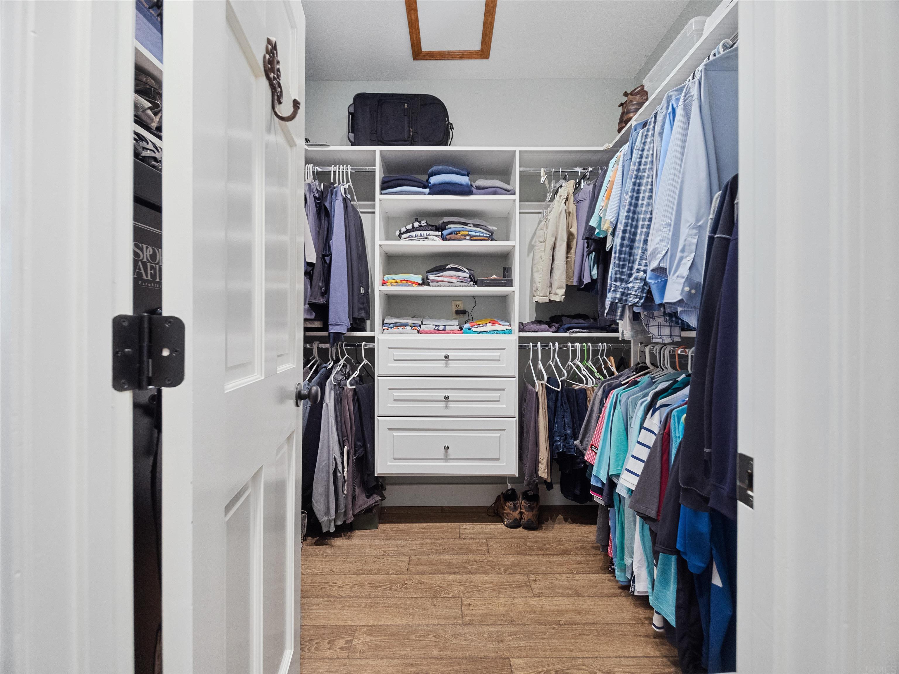 2810 Meadow Streme Fort Wayne, IN 46825 - Photo 32 of 36