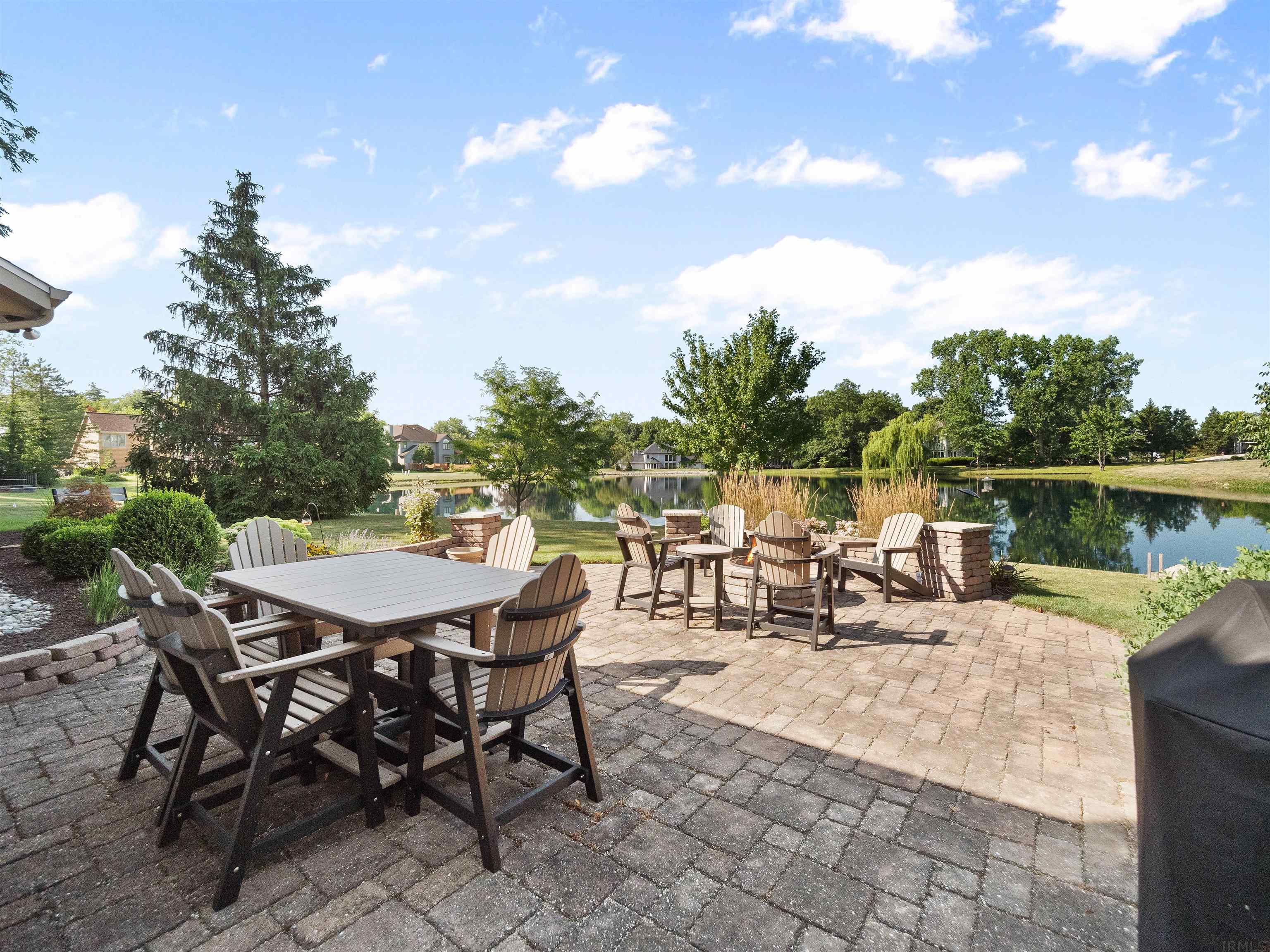 2810 Meadow Streme Fort Wayne, IN 46825 - Photo 8 of 36