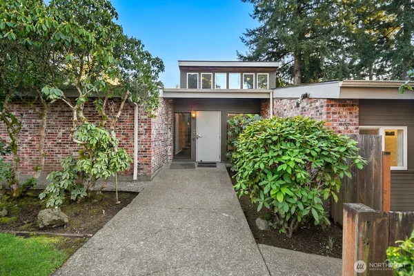 $1,425,000 | 3601 Northeast 123rd Street, Seattle, WA 98125