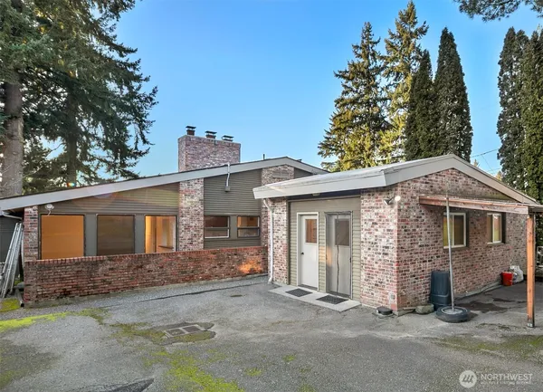 $1,350,000 | 3601 Northeast 123rd Street, Seattle, WA 98125